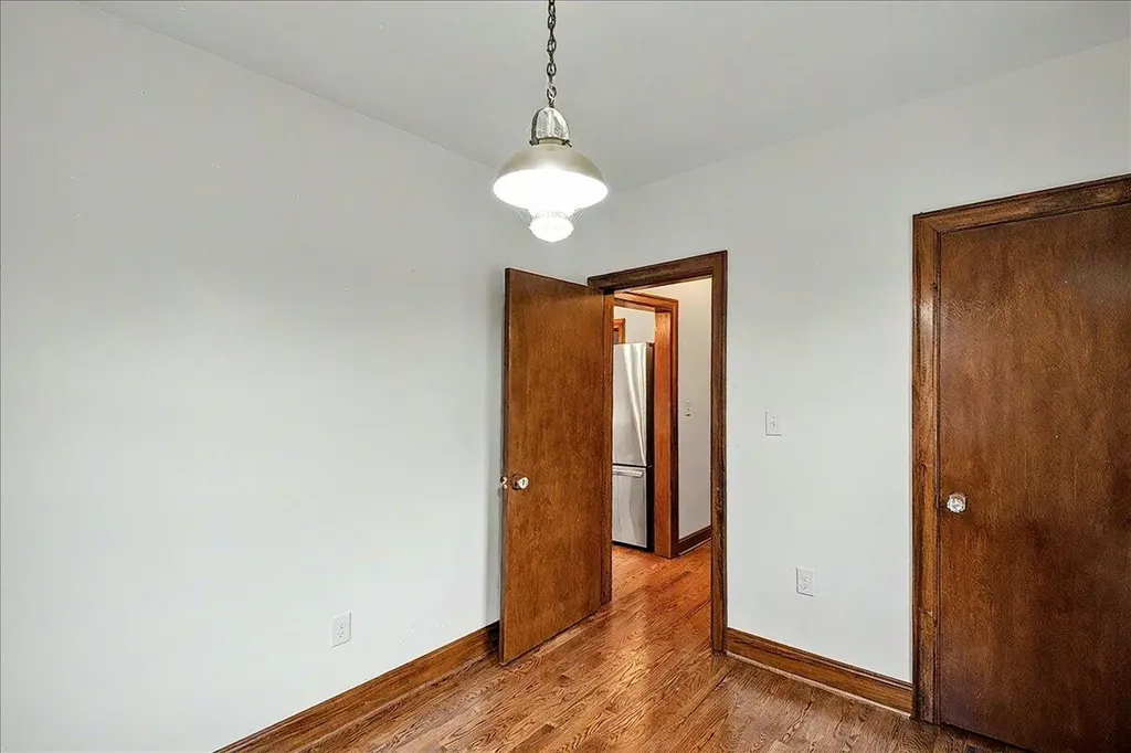 207 Paul Sawyier Drive Frankfort KY 40601