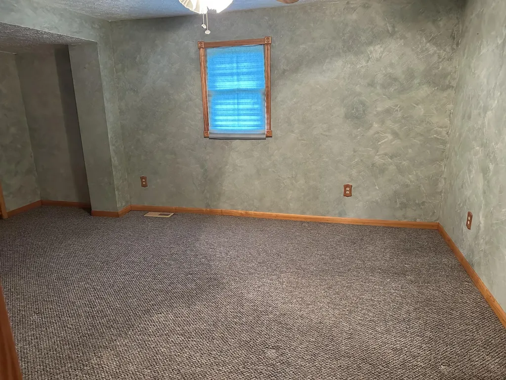 220 Leon Boulevard Williamstown KY 41097