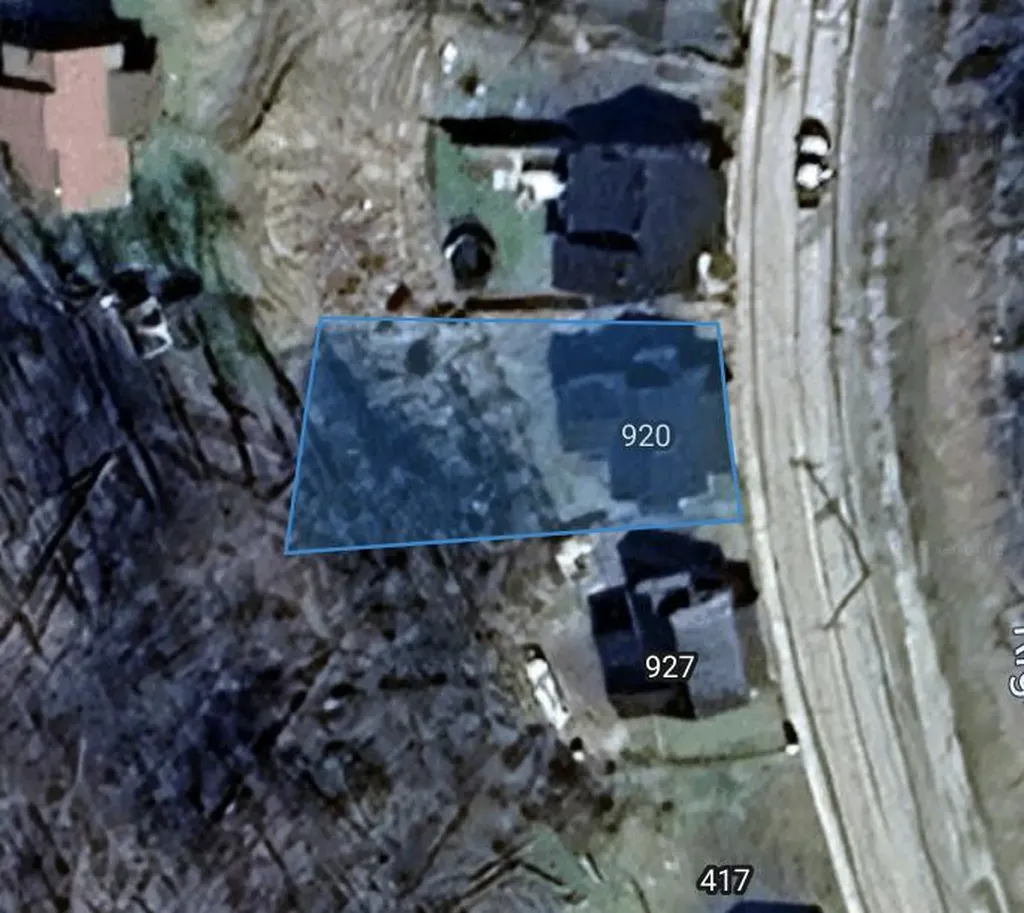 920 Ky-306 Bevinsville KY 41606