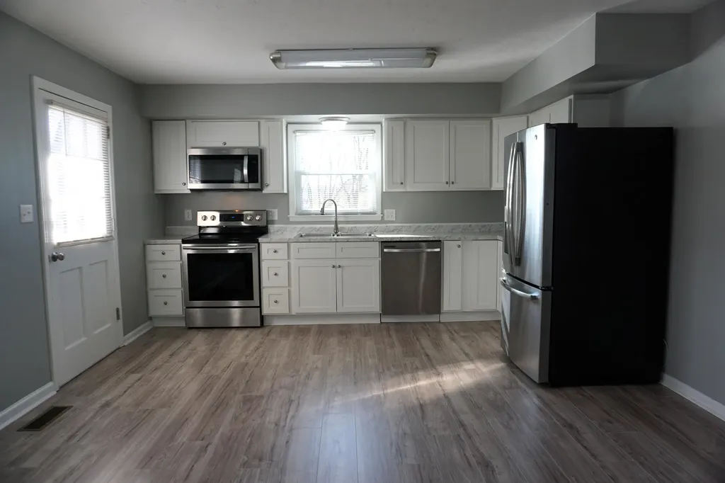 2210 Carpenter Pike Versailles KY 40383