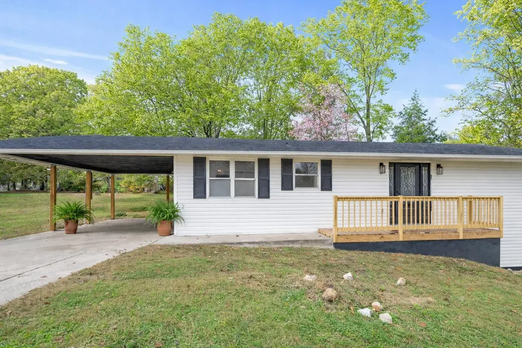 306 Allen Drive Stanton KY 40380