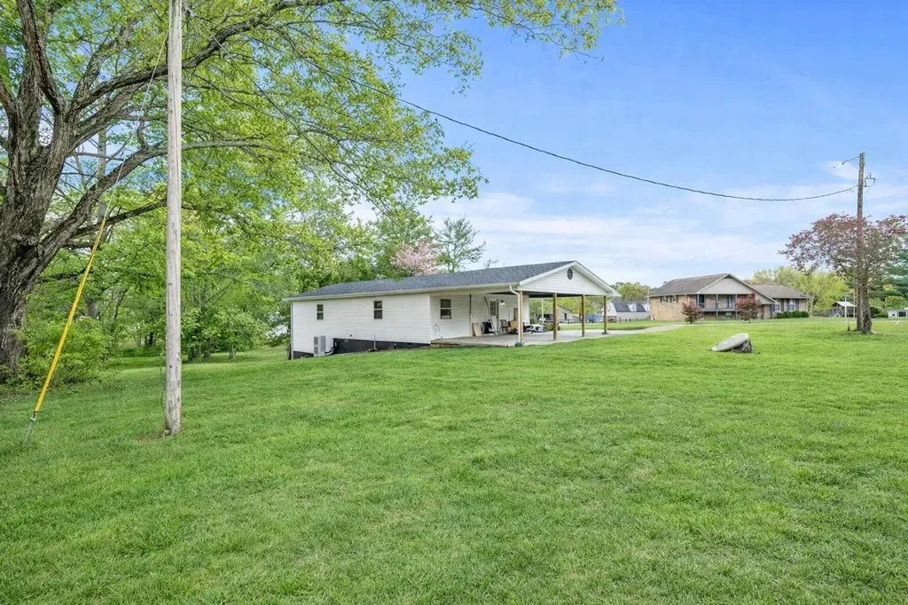306 Allen Drive Stanton KY 40380