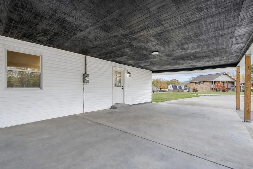 306 Allen Drive Stanton KY 40380