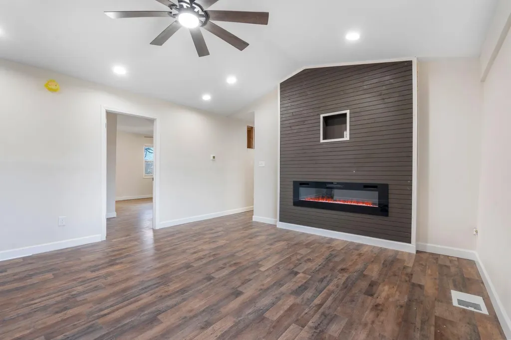 306 Allen Drive Stanton KY 40380