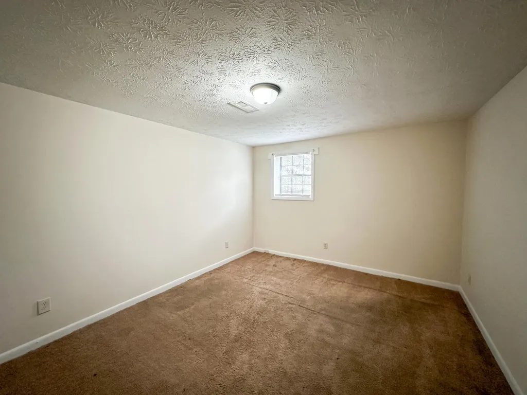48 London Avenue Corbin KY 40701