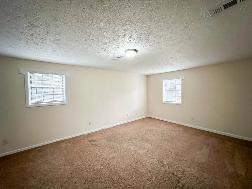 48 London Avenue Corbin KY 40701