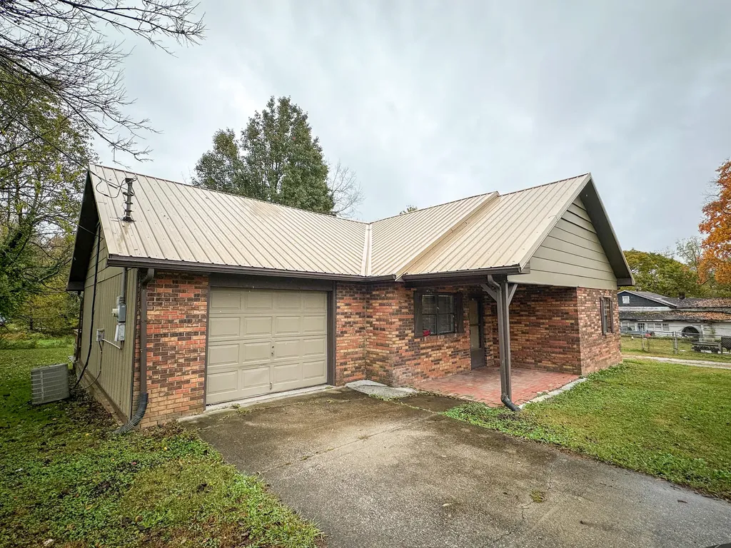 48 London Avenue Corbin KY 40701