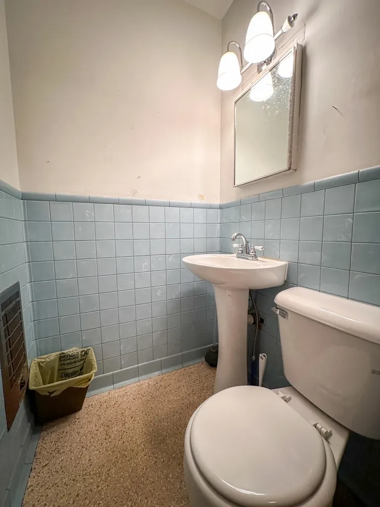 230 North Laurel Road London KY 40741