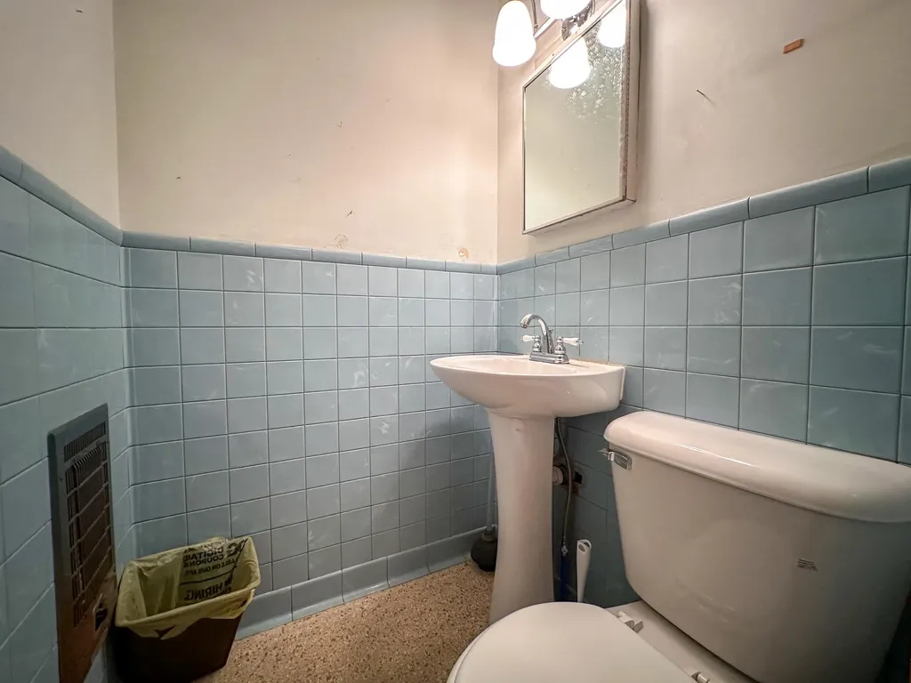 230 North Laurel Road London KY 40741