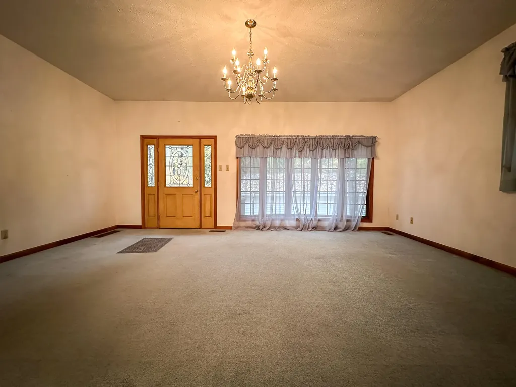 230 North Laurel Road London KY 40741