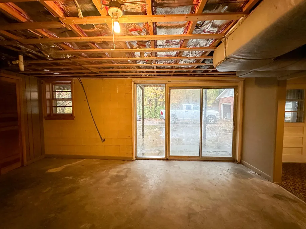 230 North Laurel Road London KY 40741