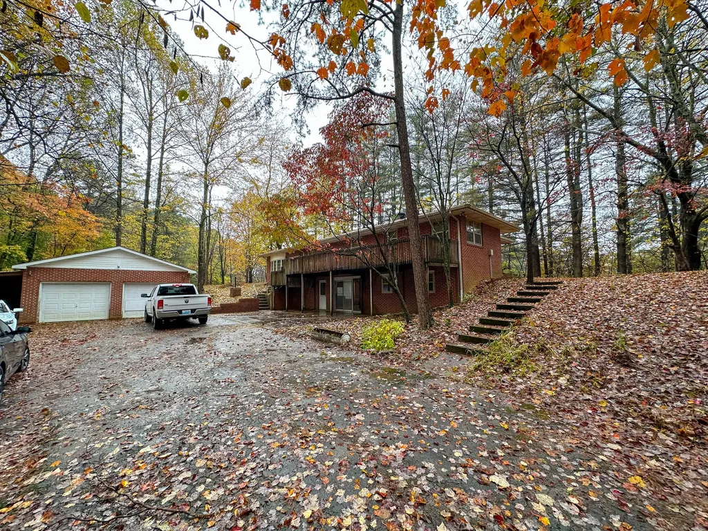 230 North Laurel Road London KY 40741