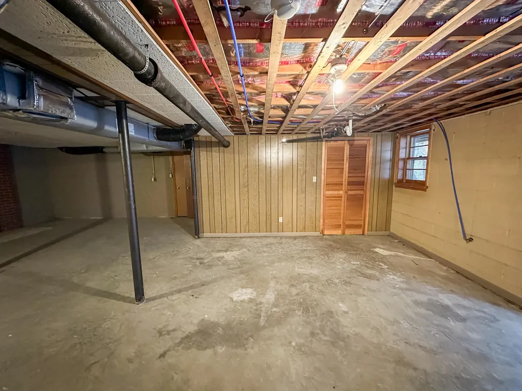 230 North Laurel Road London KY 40741