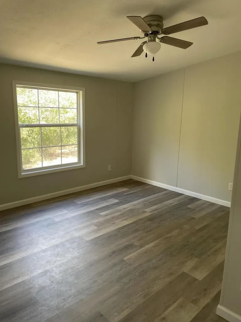 2020 Key Highway 1744 Highway Berry KY 41003