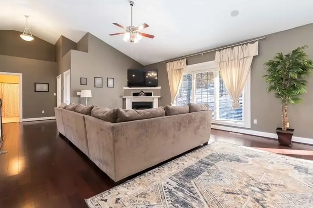521 Water Cliff Drive Somerset KY 42503