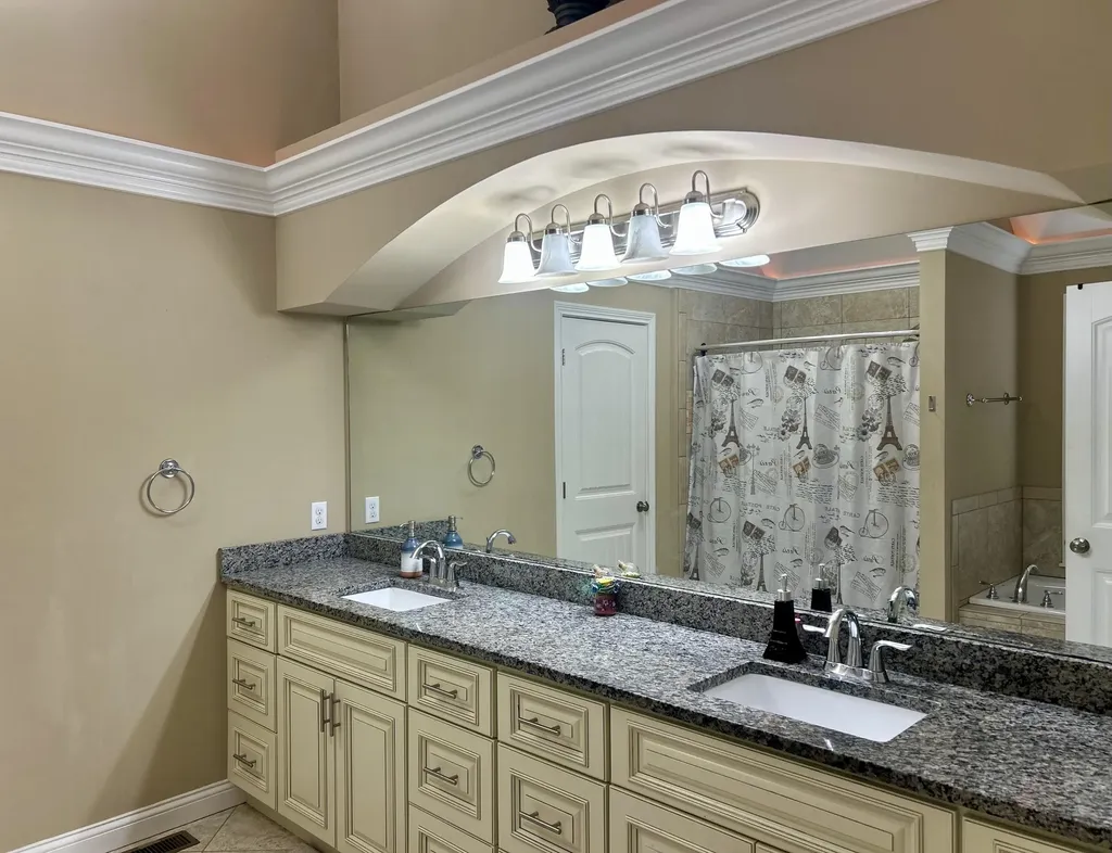335 Natures Valley Drive Somerset KY 42503
