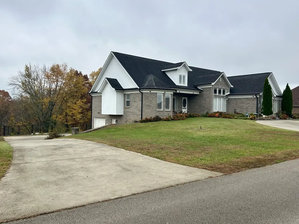 335 Natures Valley Drive Somerset KY 42503