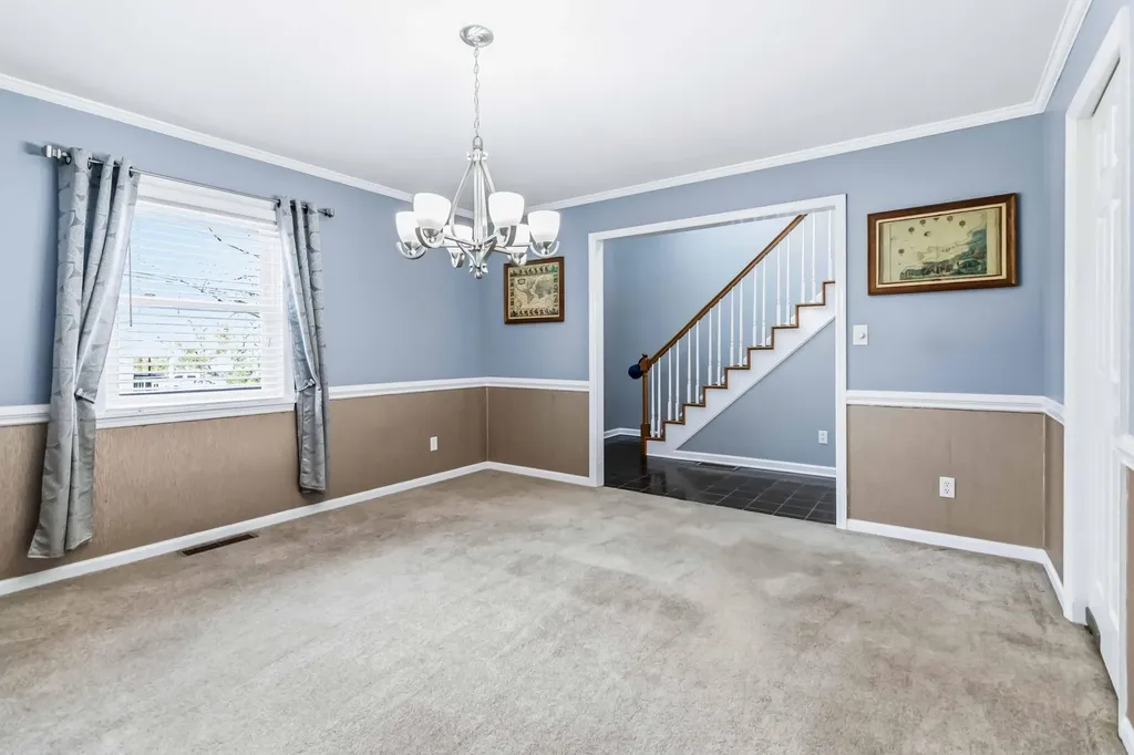 229 S Collins Street Richmond KY 40475