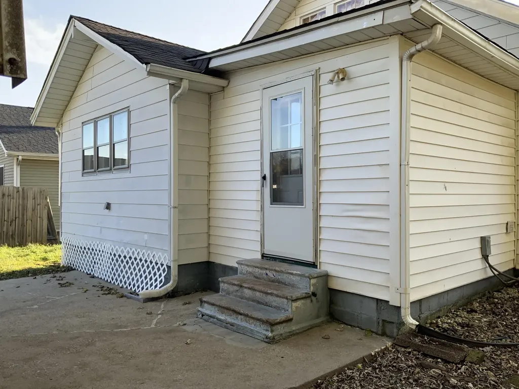 608 Jacksboro Street Ferguson KY 42533