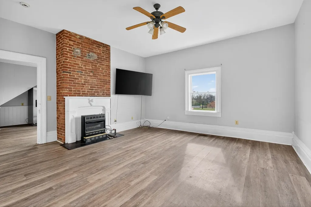 1503 Schollsville Road Winchester KY 40391