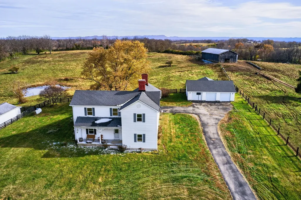 1503 Schollsville Road Winchester KY 40391