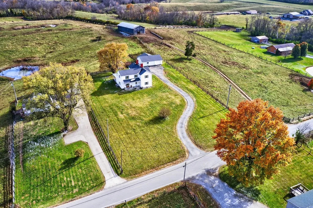 1503 Schollsville Road Winchester KY 40391