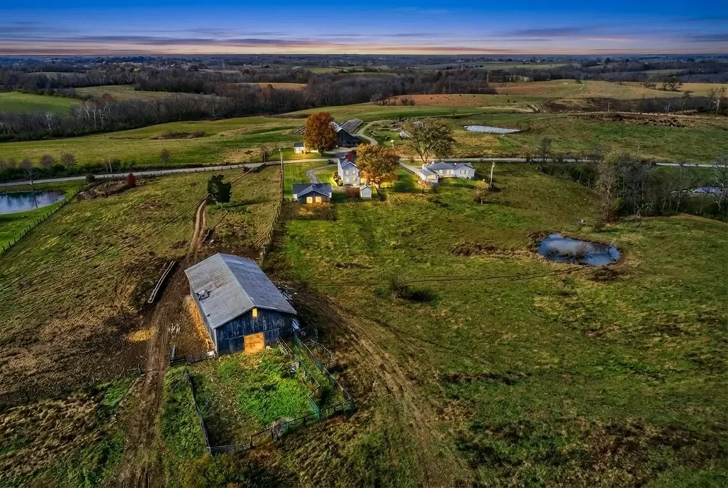 1503 Schollsville Road Winchester KY 40391