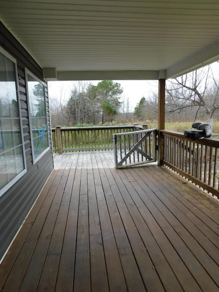 855 Pleasant Grove Loop Manchester KY 40962
