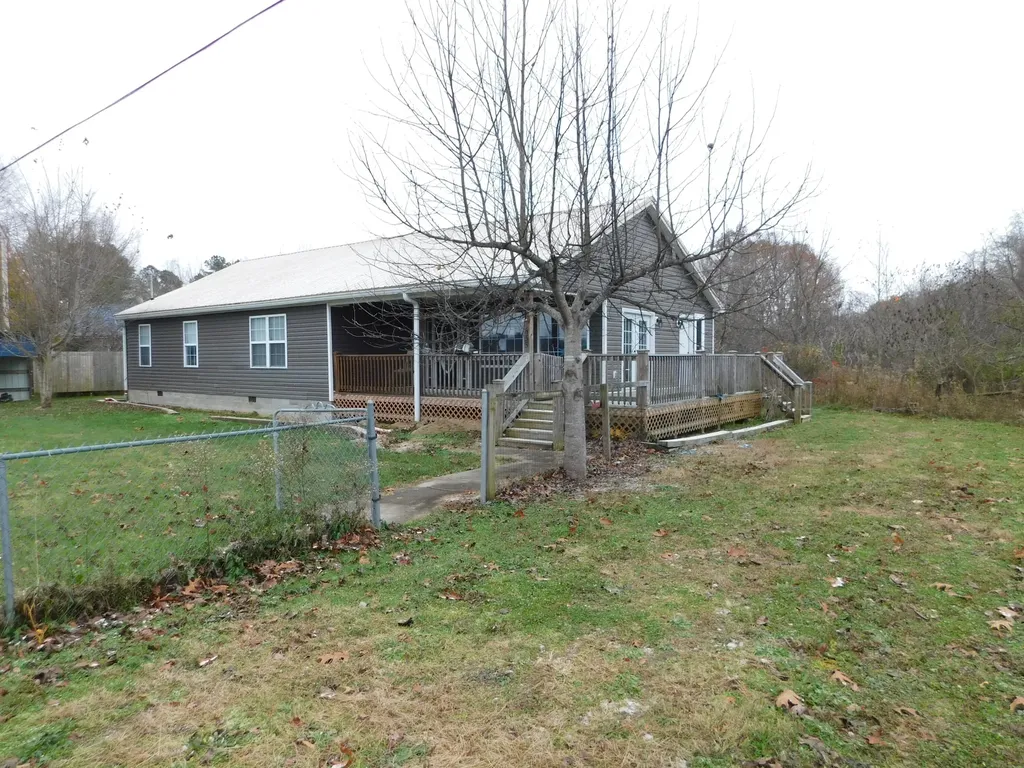 855 Pleasant Grove Loop Manchester KY 40962