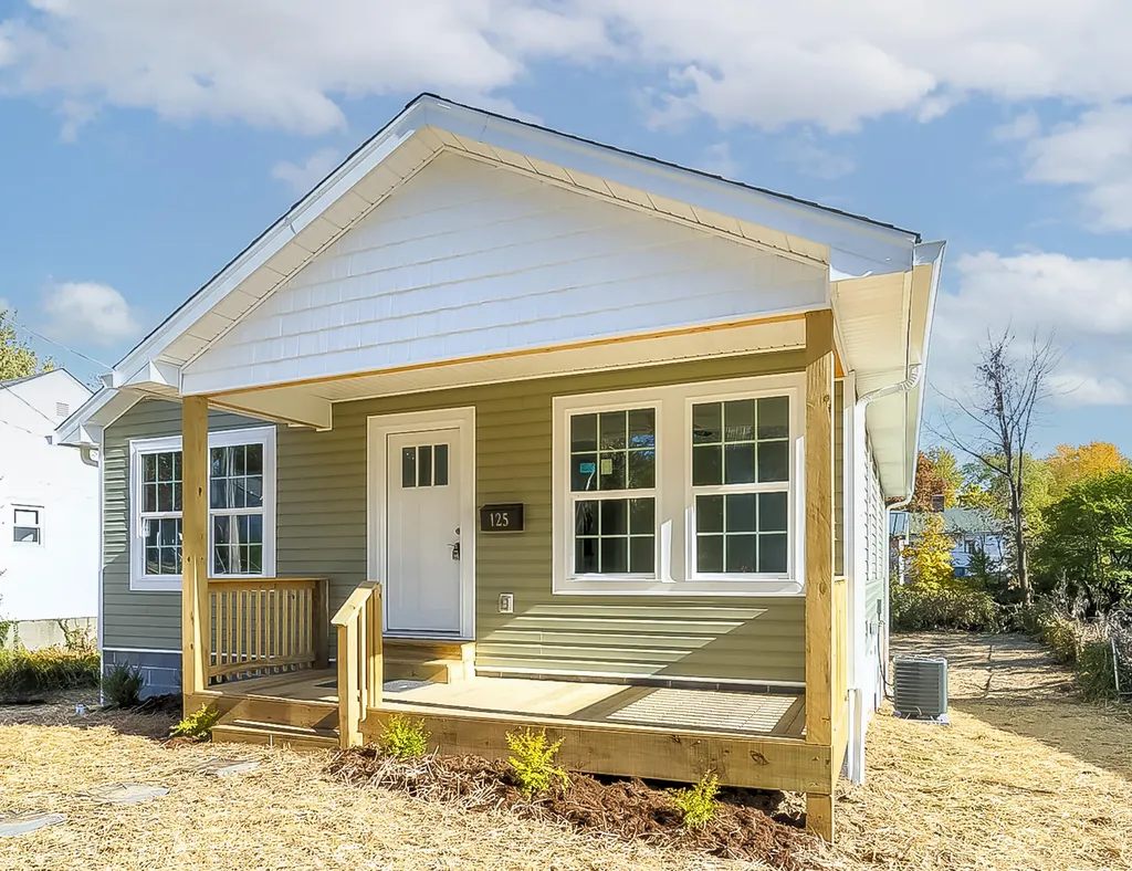 125 Elkhorn Drive Frankfort KY 40601