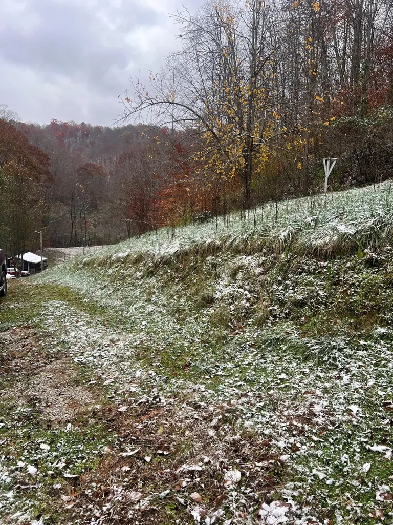821 Runnells Branch Road Hindman KY 41822