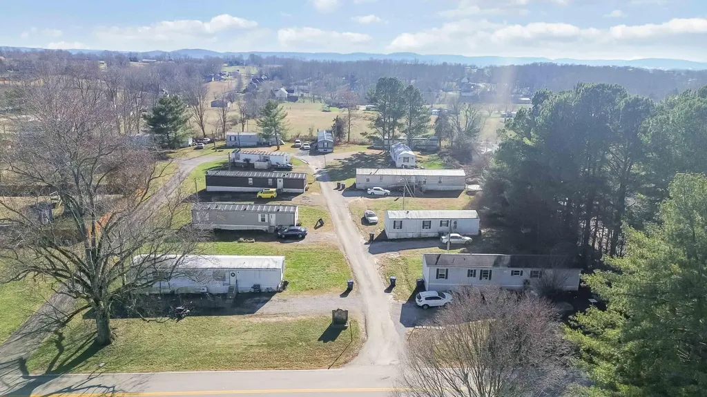 11 Dalton Lane Somerset KY 42503