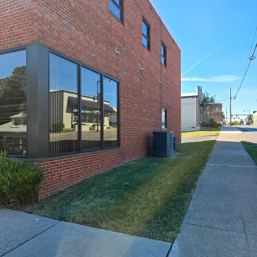 198 W Broadway Street Danville KY 40422