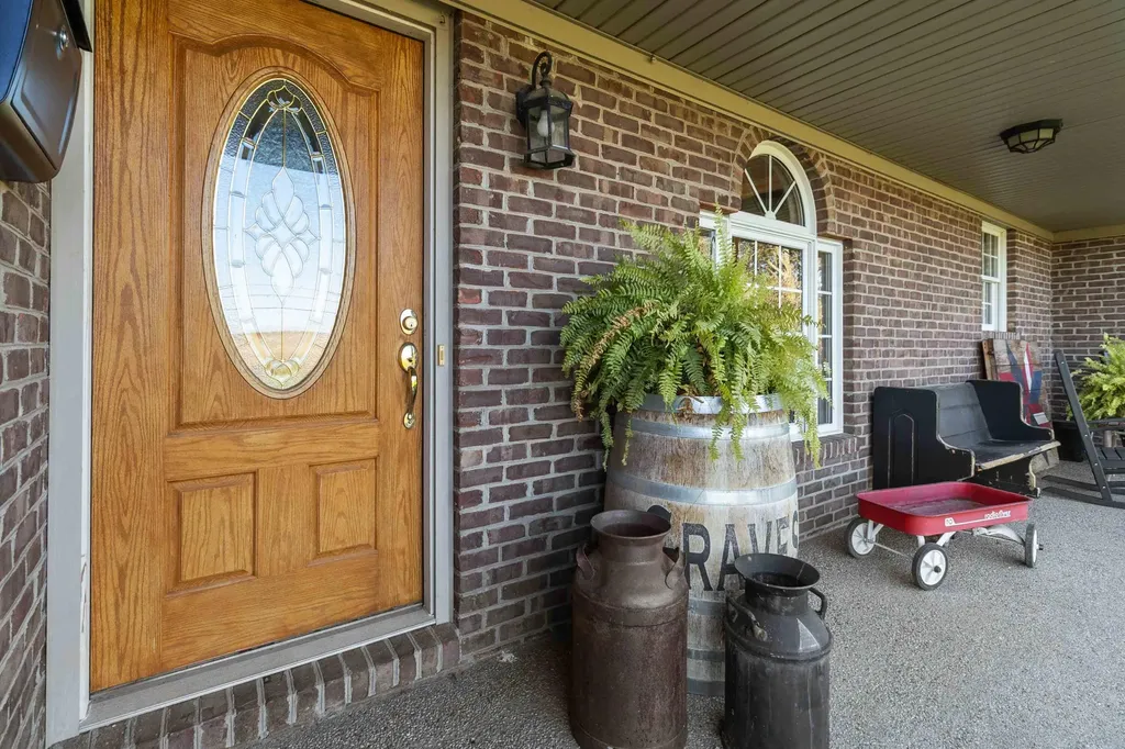 100 N Braxton Drive Perryville KY 40468