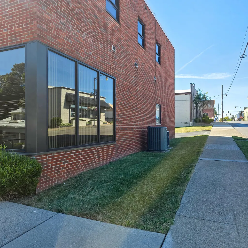 198 W Broadway Street Danville KY 40422