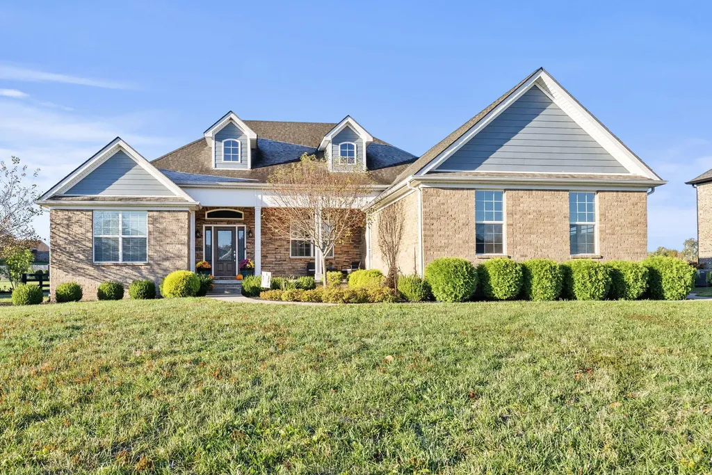 610 Old Coach Road Nicholasville KY 40356