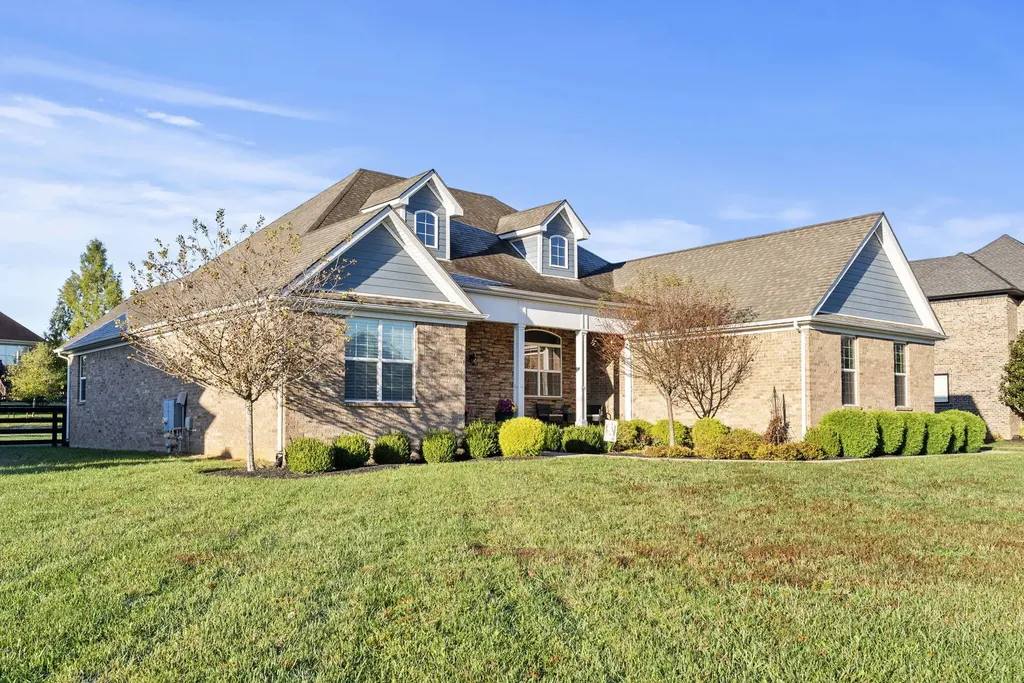 610 Old Coach Road Nicholasville KY 40356