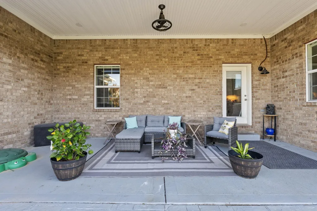610 Old Coach Road Nicholasville KY 40356