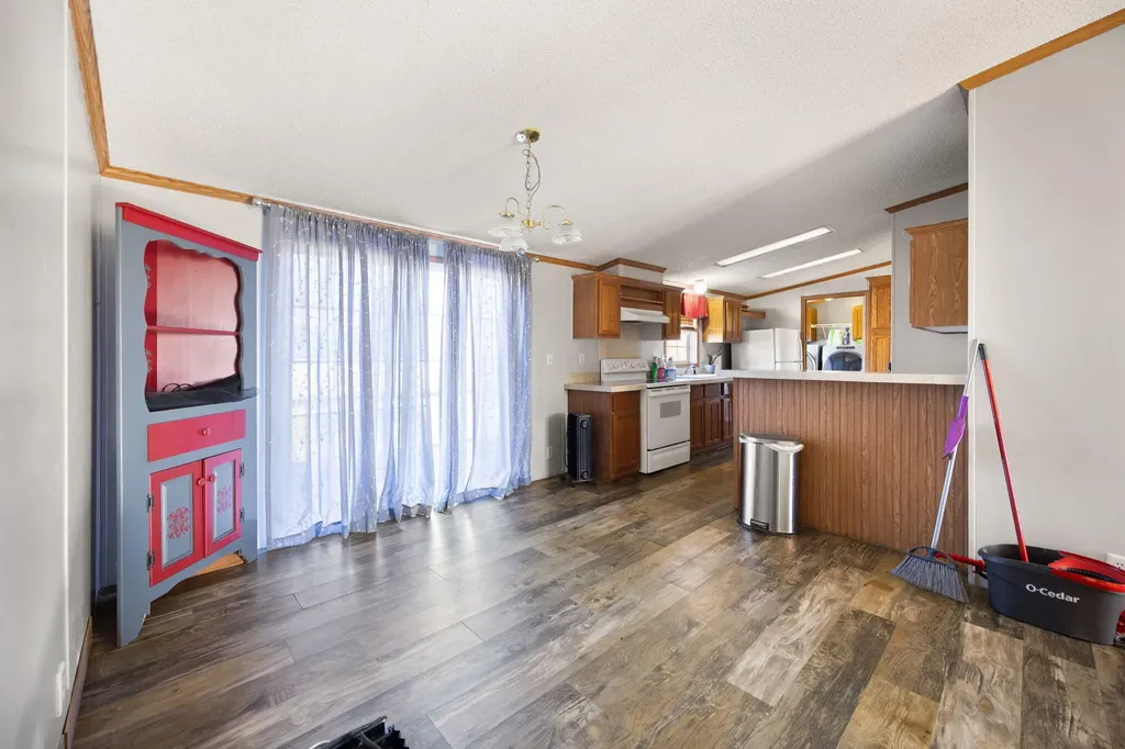 324 Lawless Lane Jamestown KY 42629