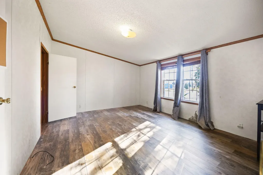 324 Lawless Lane Jamestown KY 42629