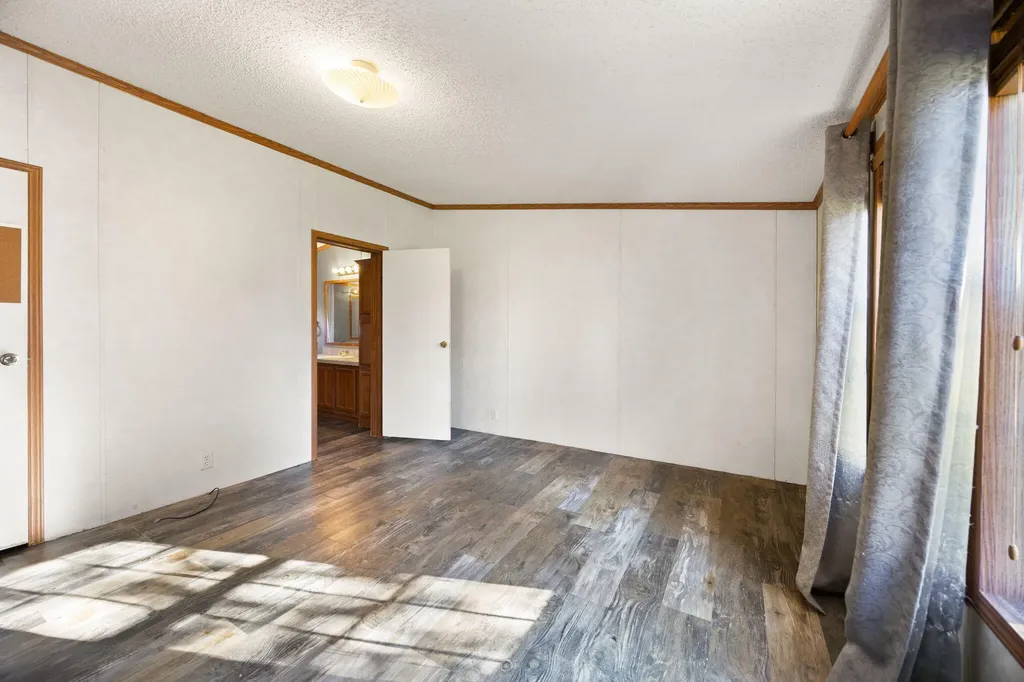 324 Lawless Lane Jamestown KY 42629