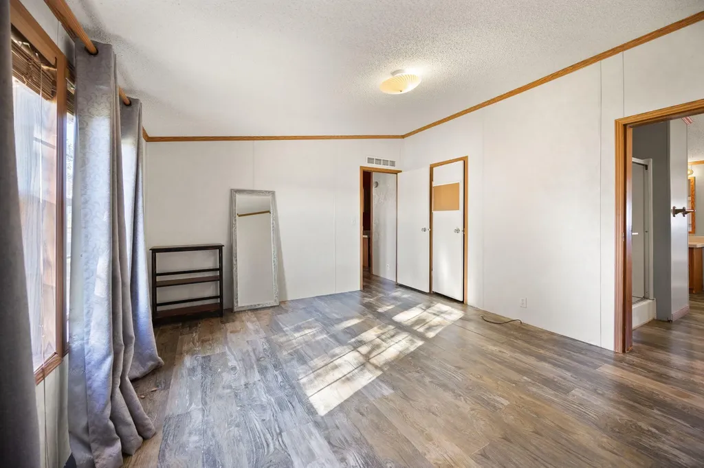 324 Lawless Lane Jamestown KY 42629