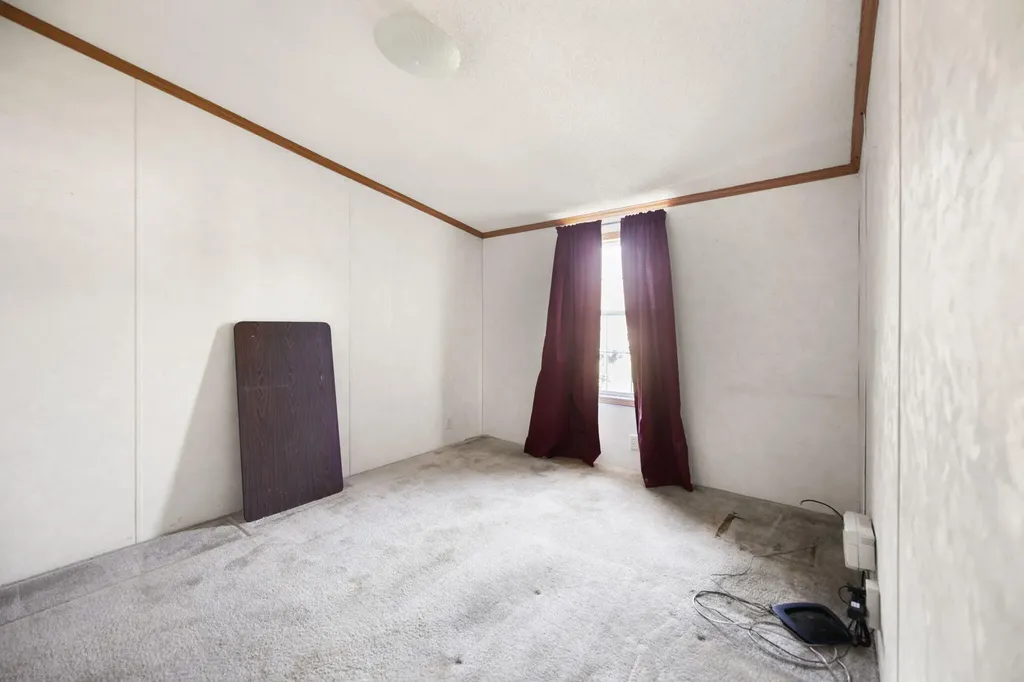 324 Lawless Lane Jamestown KY 42629