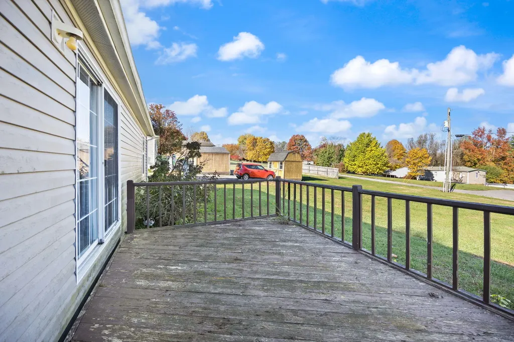 324 Lawless Lane Jamestown KY 42629