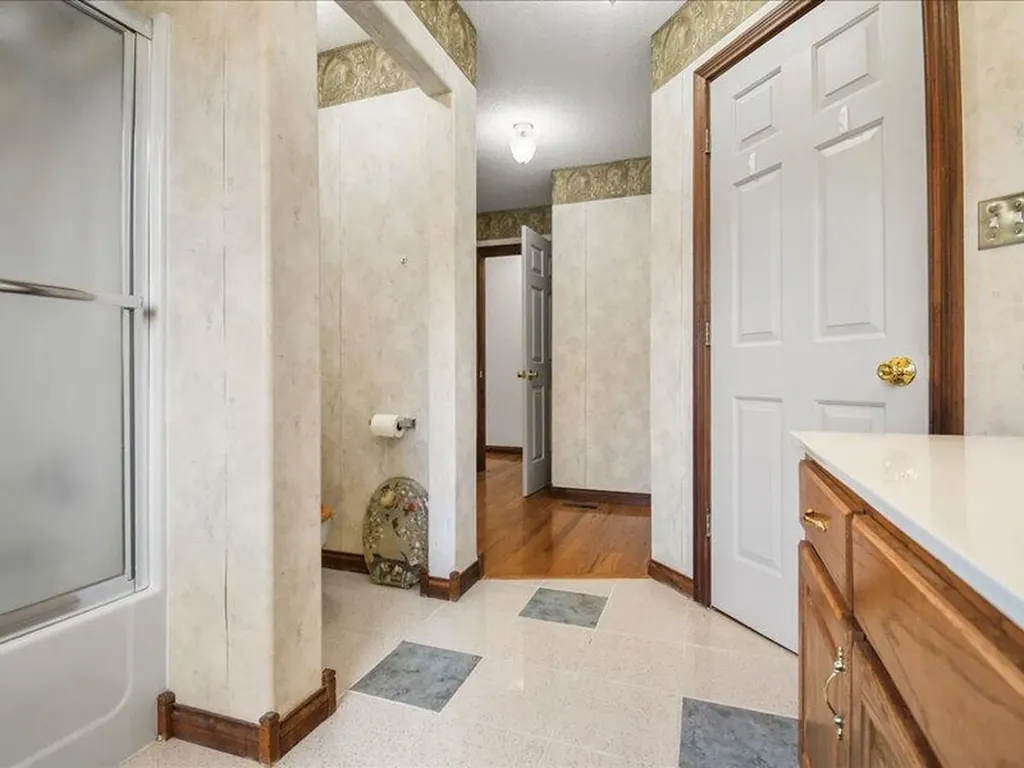 189 Stephens Farm Road Whitley City KY 42653