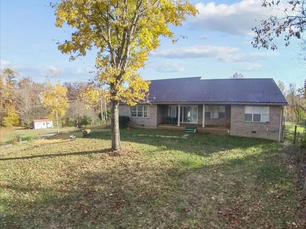 189 Stephens Farm Road Whitley City KY 42653
