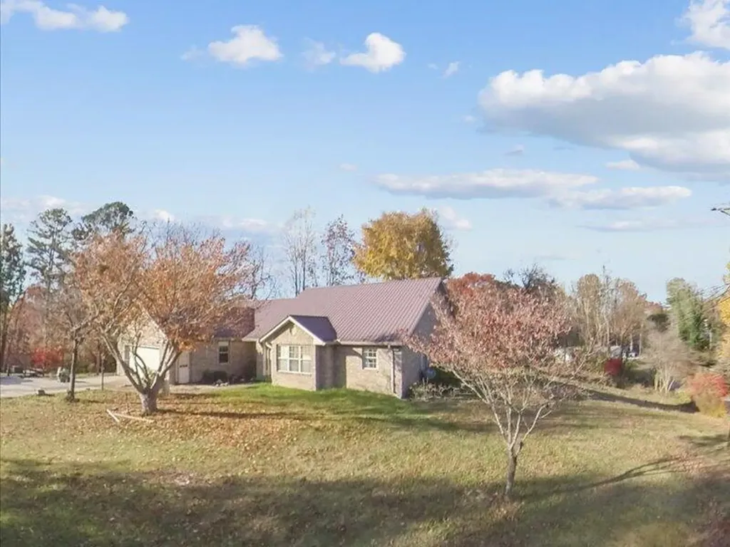 189 Stephens Farm Road Whitley City KY 42653