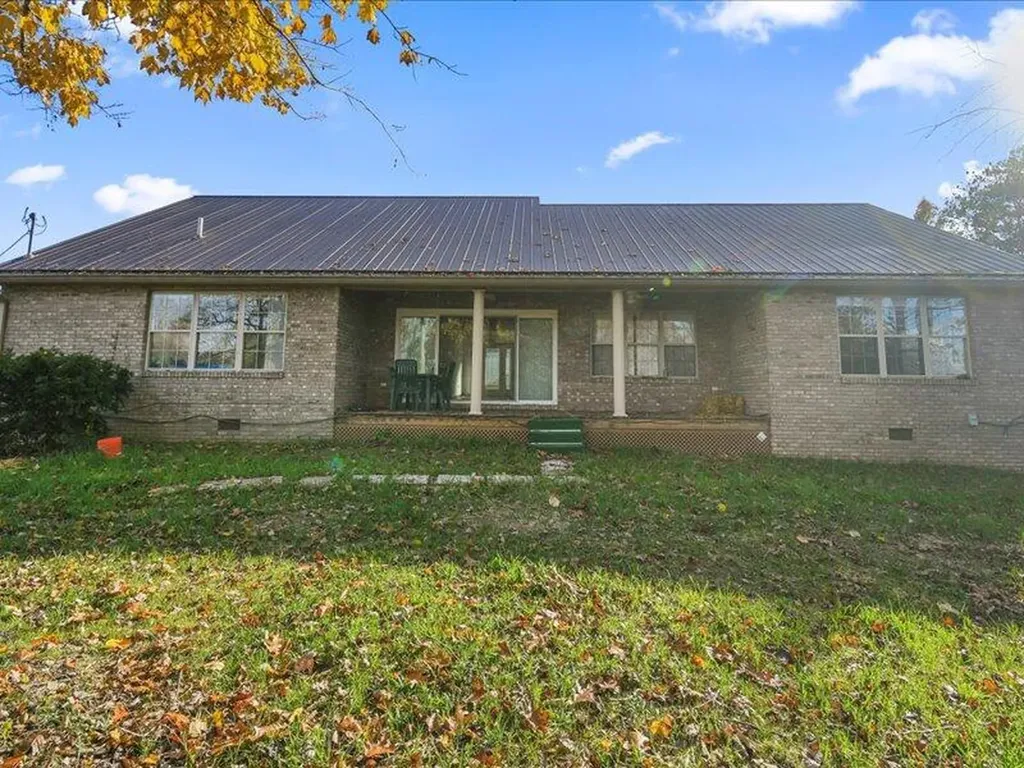 189 Stephens Farm Road Whitley City KY 42653