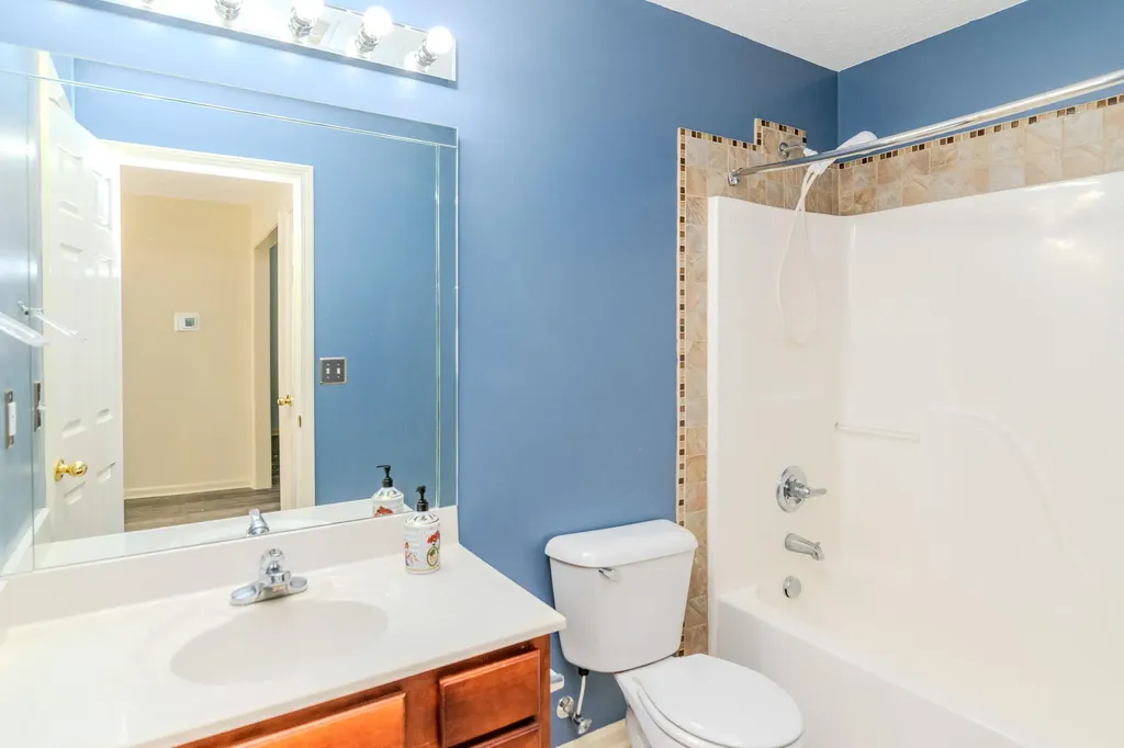 3840 Everetts Dale Lexington KY 40514
