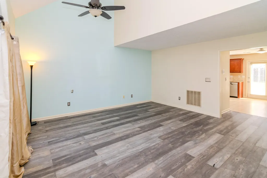 3840 Everetts Dale Lexington KY 40514